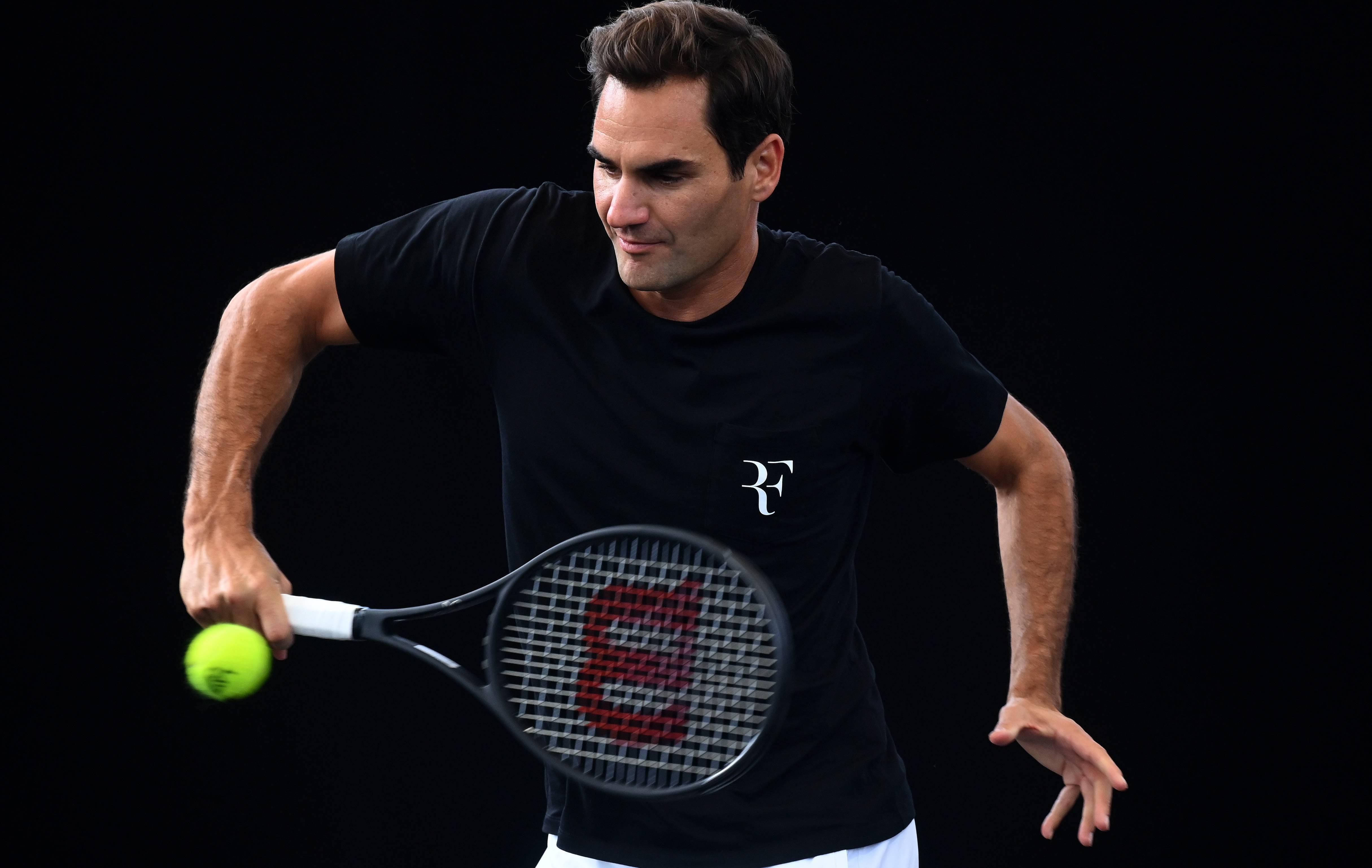 意大利网球队翻盘澳大利亚网球队，费德勒绝境逆转