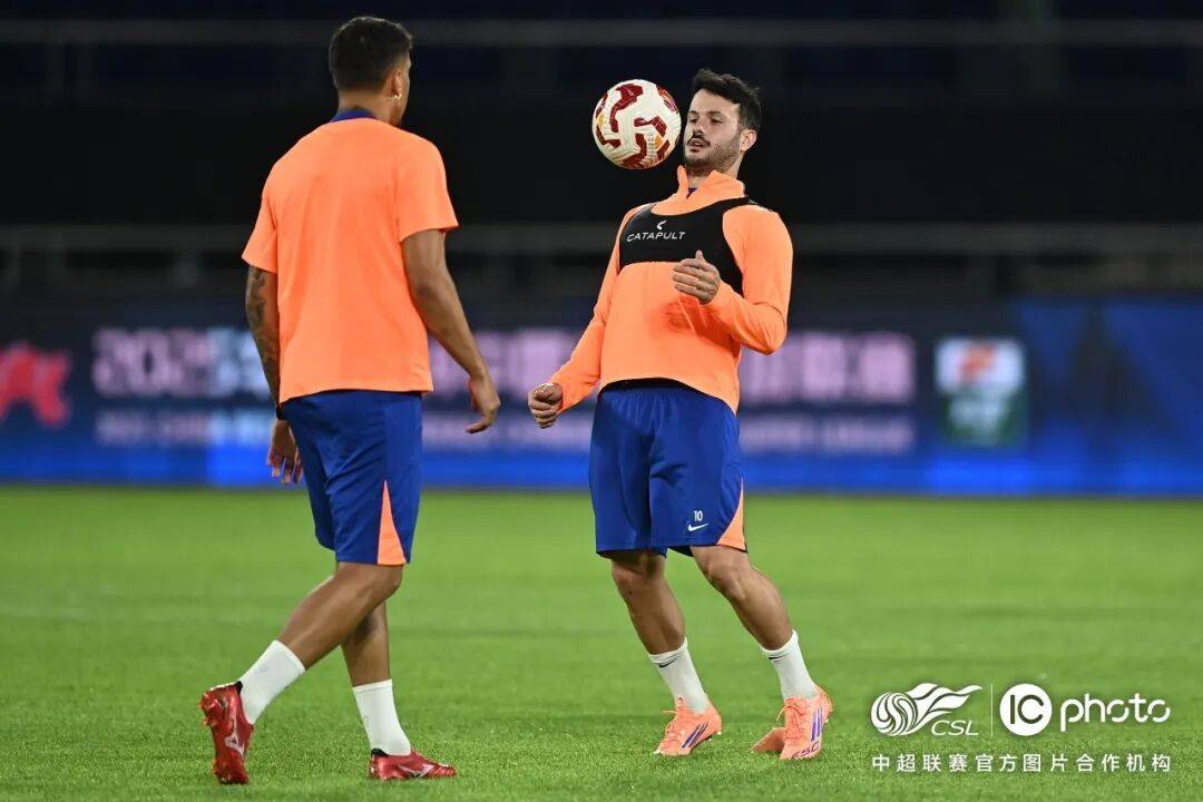 中超球队备战新赛季，积极备战