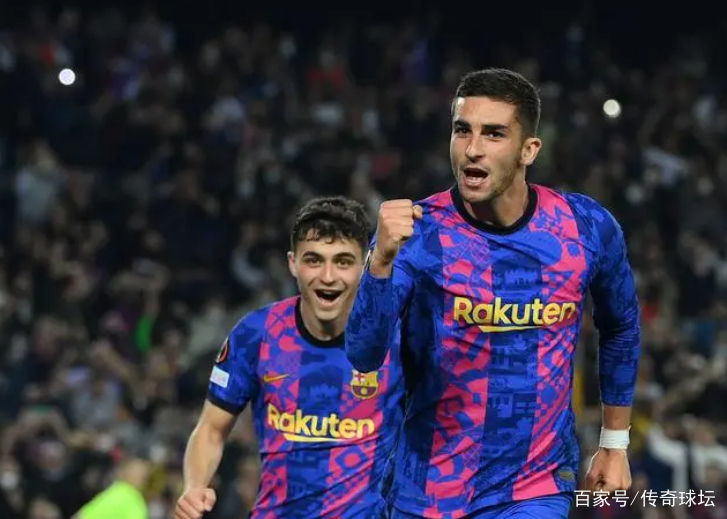 塞维利亚轻取莱比锡：主场连取三分的简单介绍