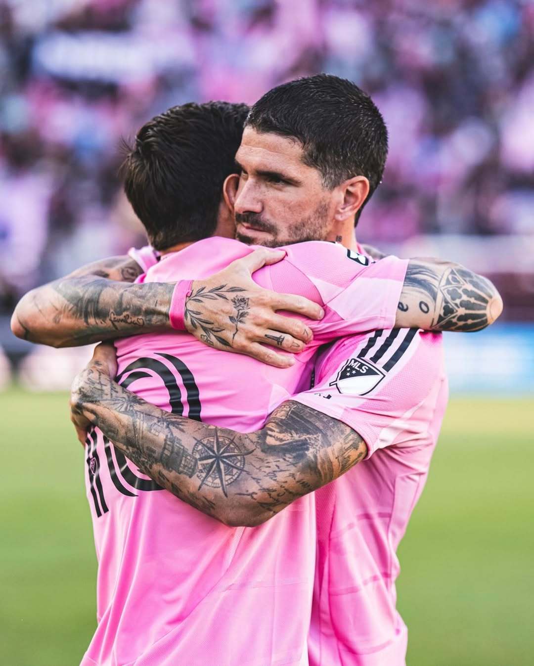 英格兰力克瑞典，梅西统治全场