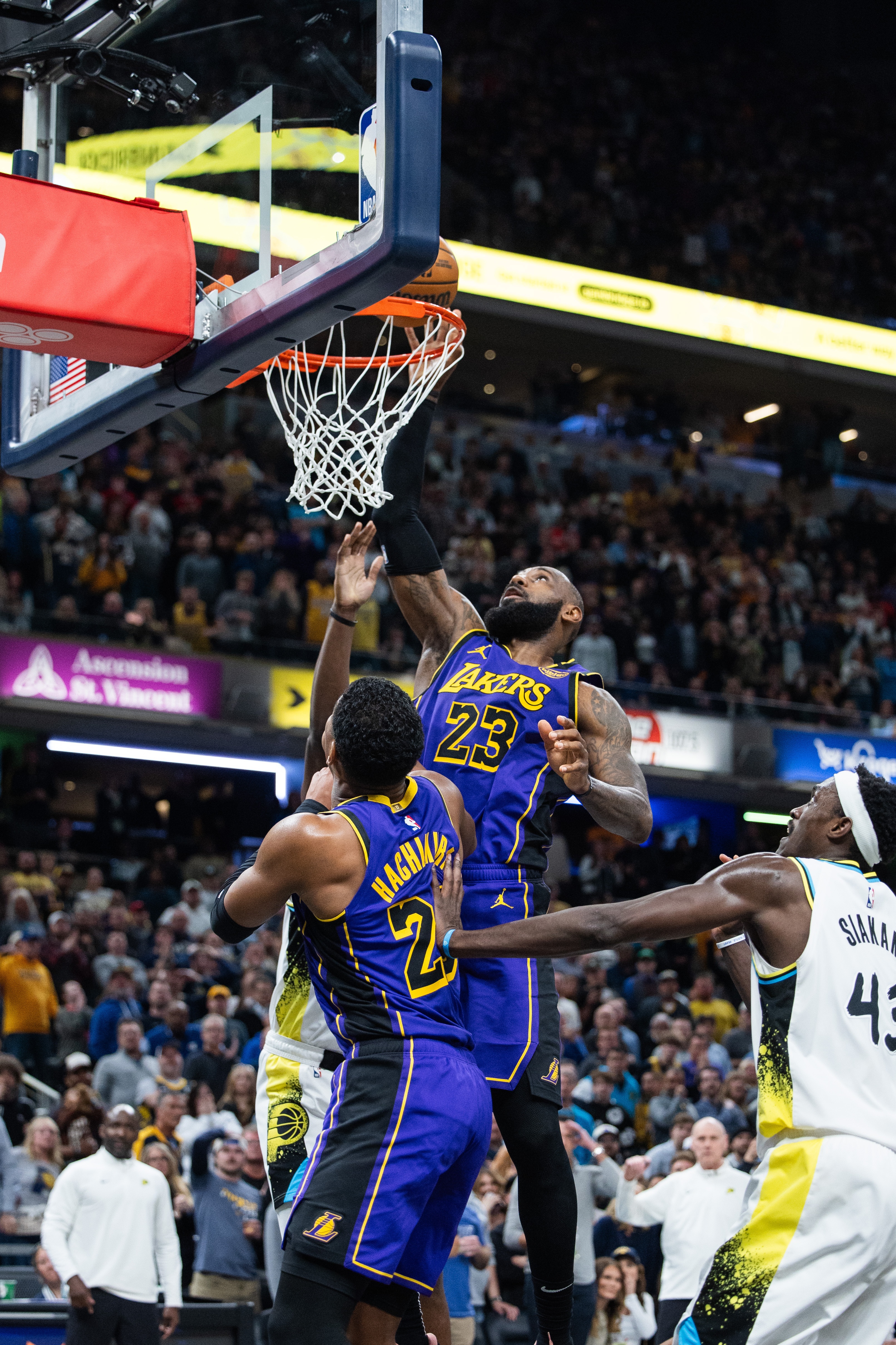 包含步行者横扫灰熊,保罗关键制胜的词条 包含步行者横扫灰熊,保罗关键制胜的词条