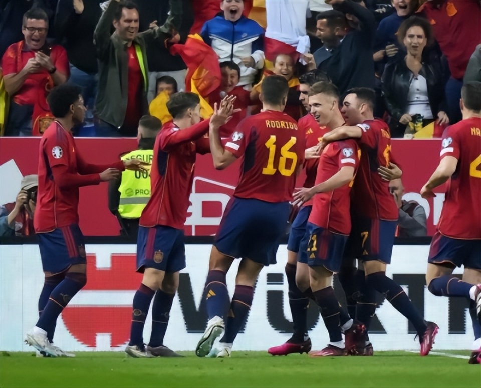 西班牙绝杀摩洛哥，哈兰德关键制胜