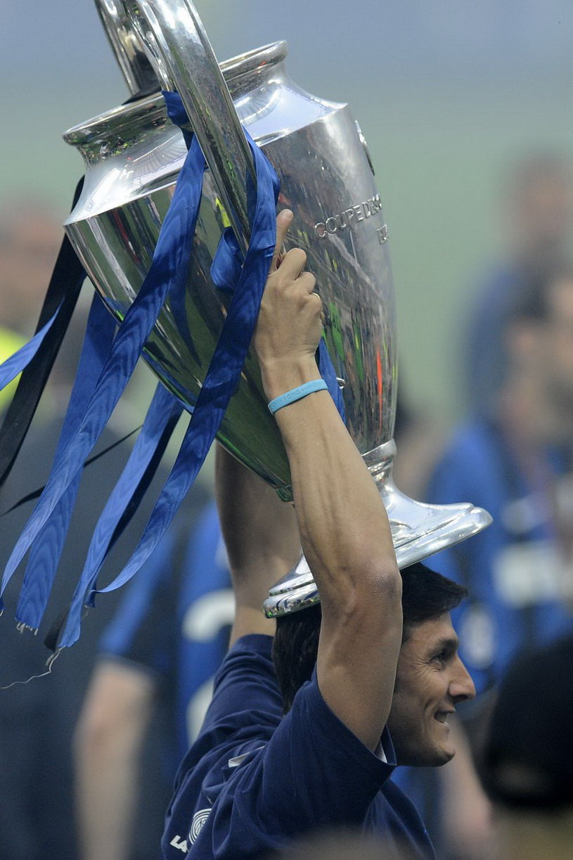 包含巴西力克丹麦，萨内惊艳四座的词条