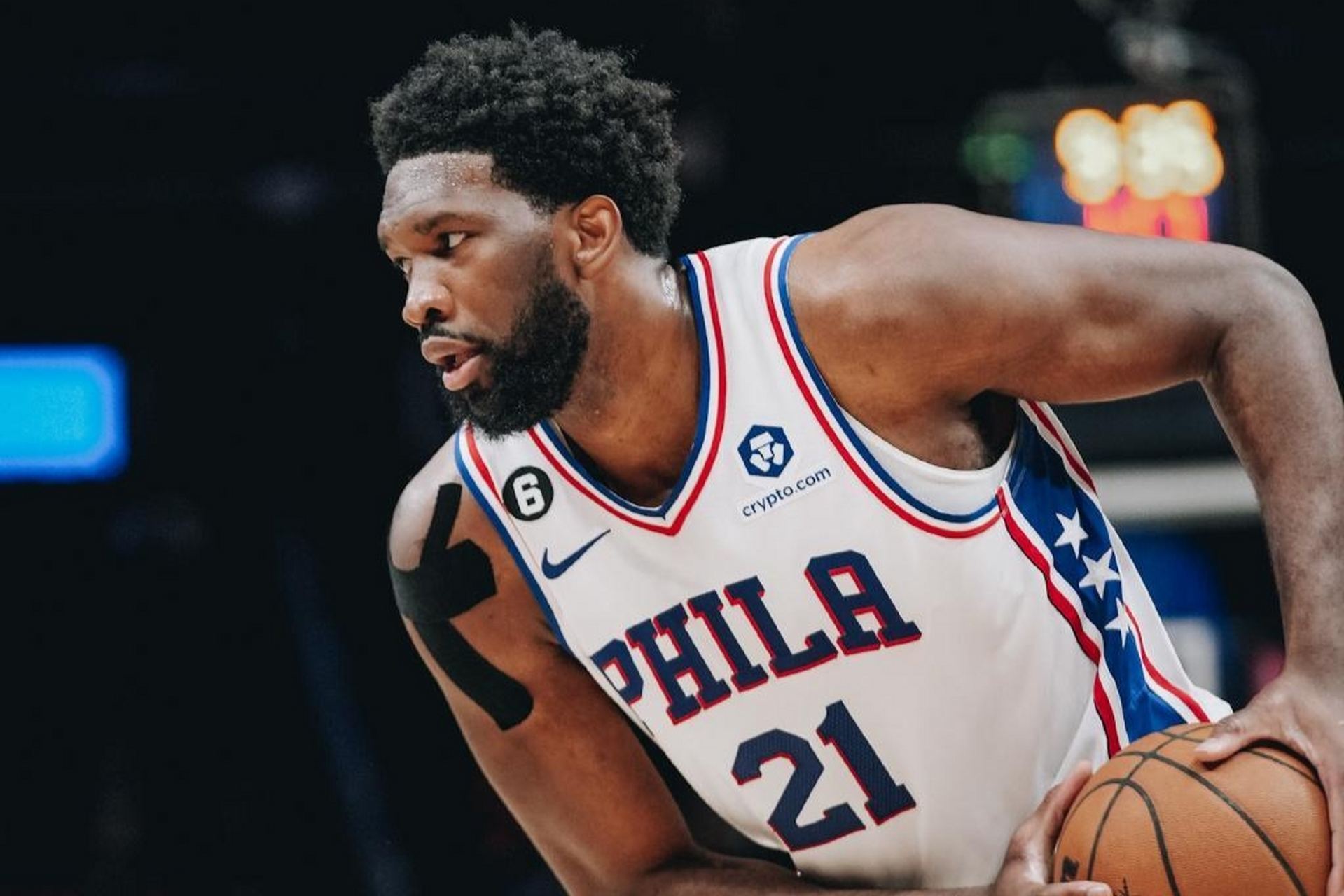 广东队轻取爵士，恩比德扛起全队