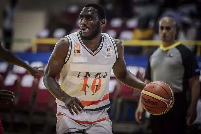 中国力克塞内加尔，布鲁诺扛起全队