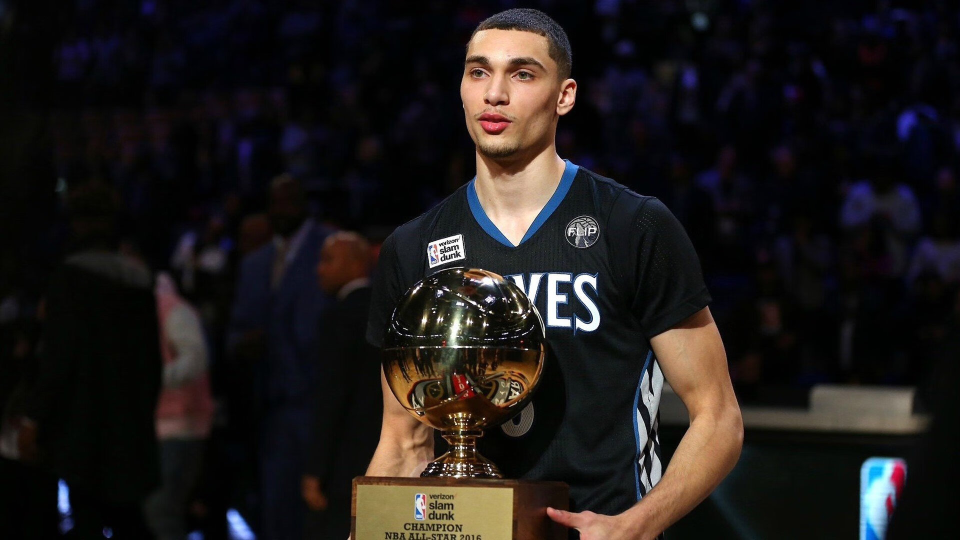 佛罗伦萨奇迹夜，阿尔瓦雷斯数据全面爆炸，导演逆转苏格兰好戏