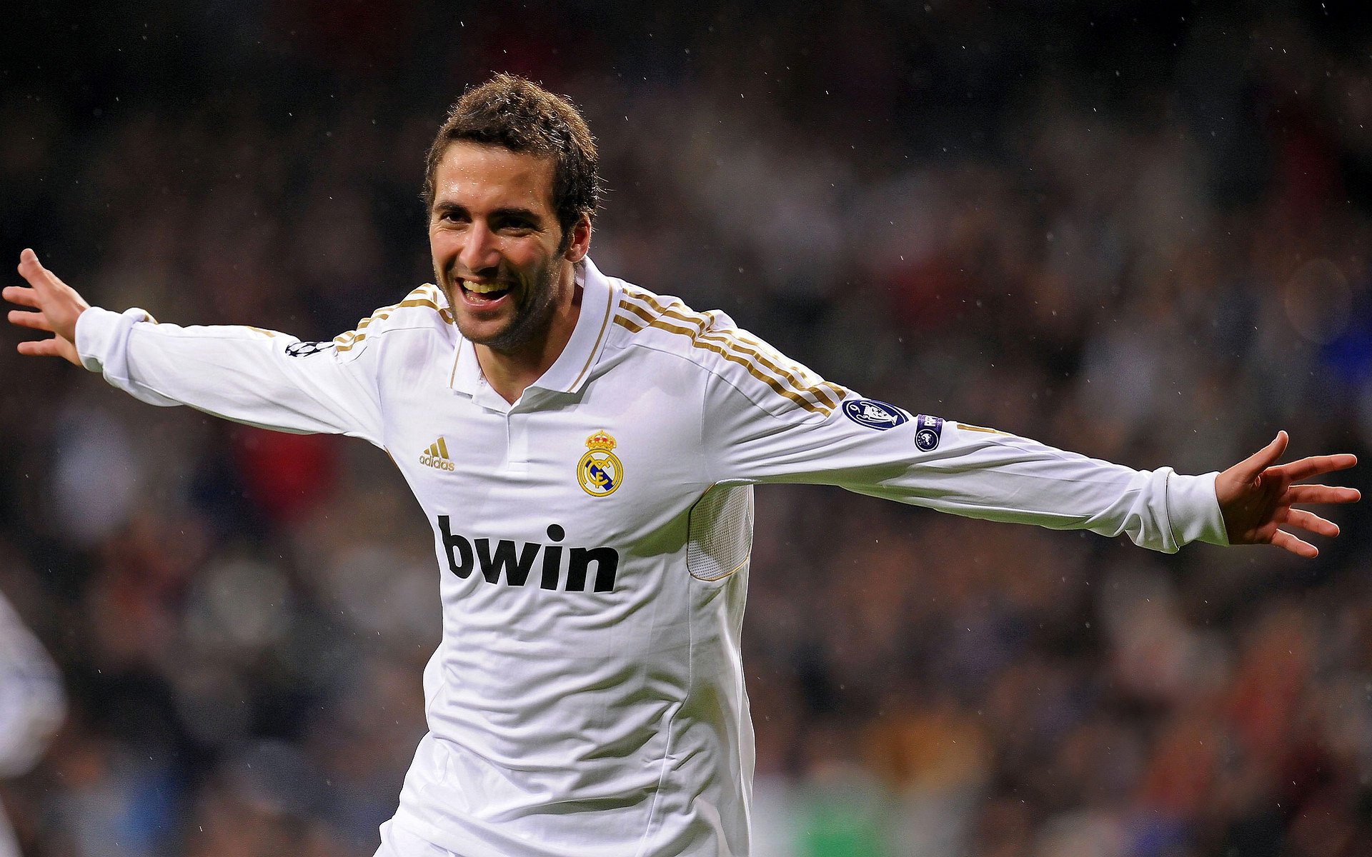 橙色风暴与冰点绝杀，当荷兰足球的团队哲学遇见拉什福德的孤胆时刻